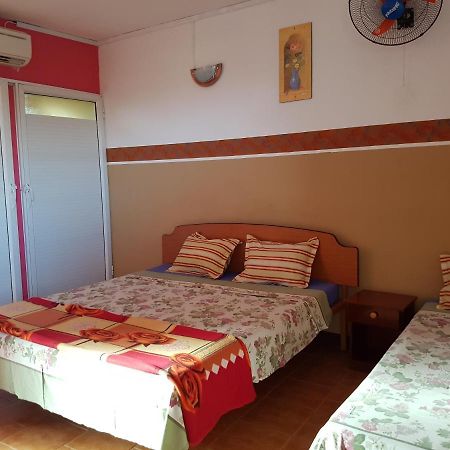 Sikamifer Hotel Quatre Bornes Kültér fotó